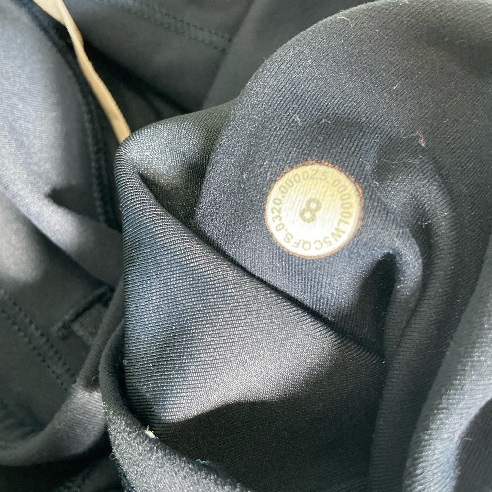 Lululemon Invigorated High-Rise Tight 25” Size 8 - Picture 9 of 9